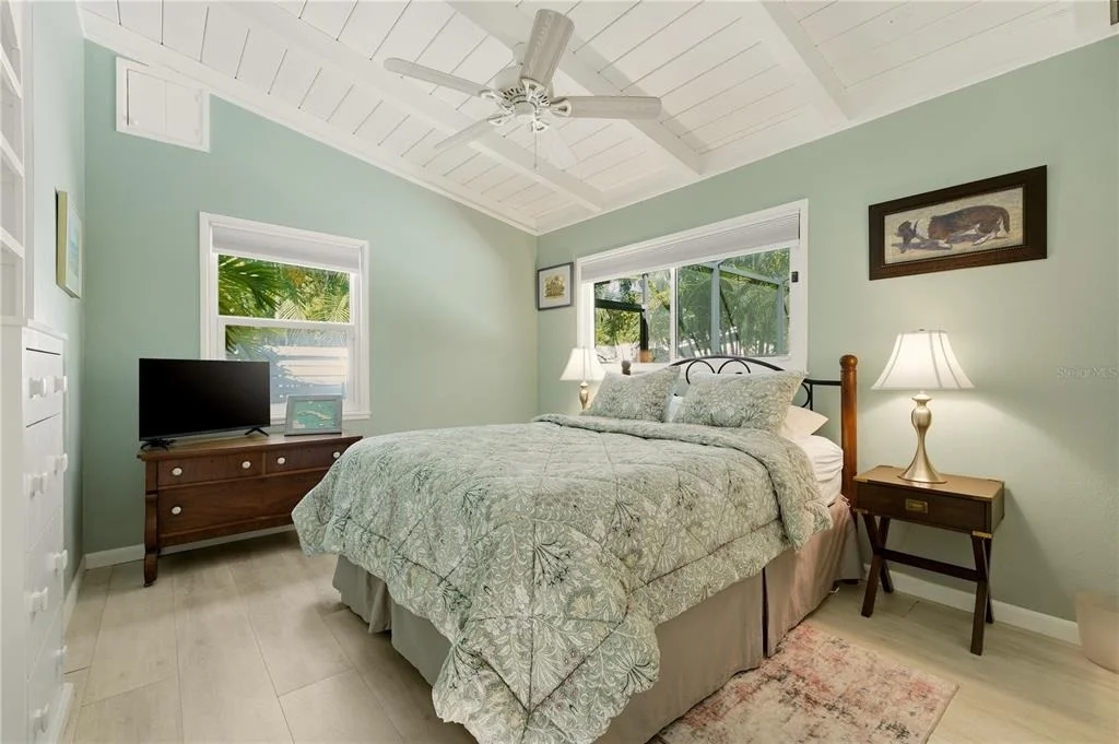 Photo of 3424 OLD OAK DRIVE