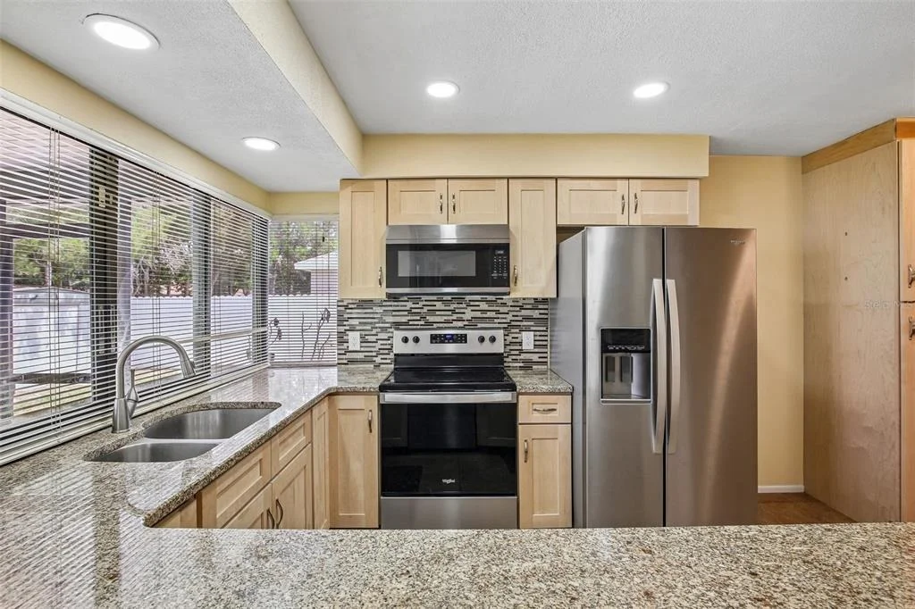 Photo of 3177 MAXWELL AVENUE