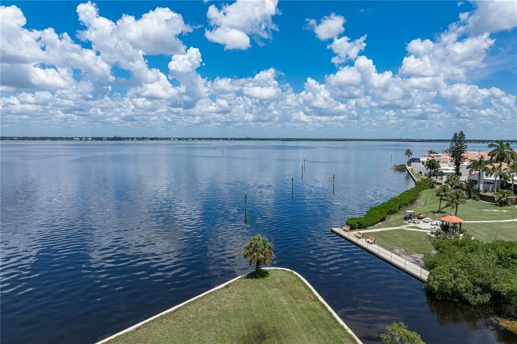 Photo of 302 KLISPIE DRIVE