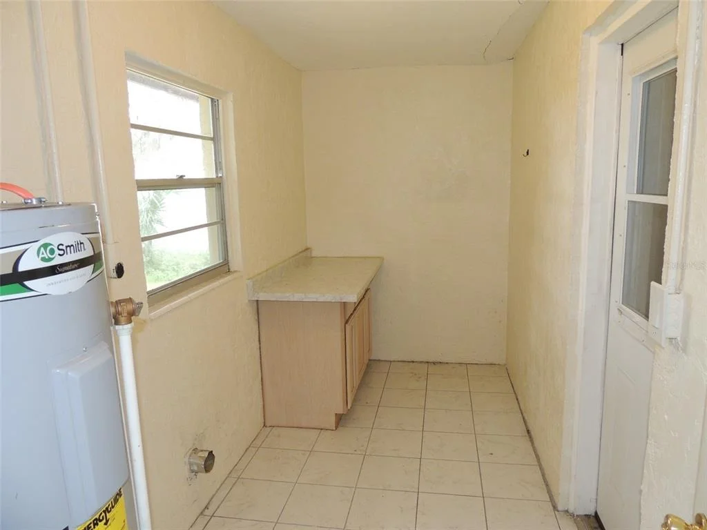 Photo of 330 SE 6TH STREET