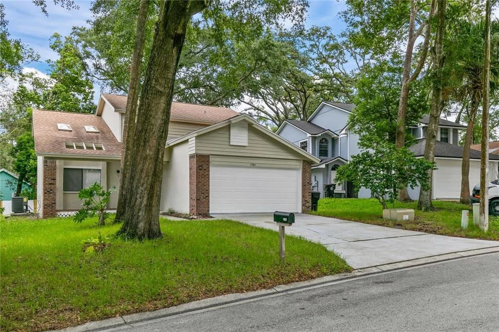 Photo of 1785 SUMMIT CHASE AVENUE