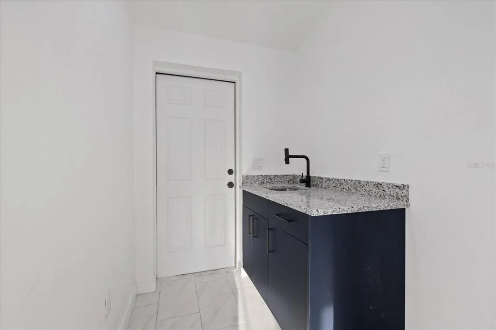 Photo of 8711 N RIVER FOREST CIRCLE