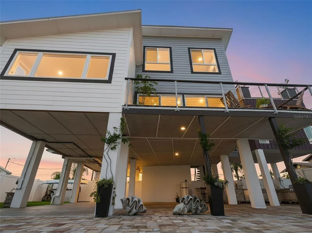 Photo of 3385 GULFVIEW DRIVE