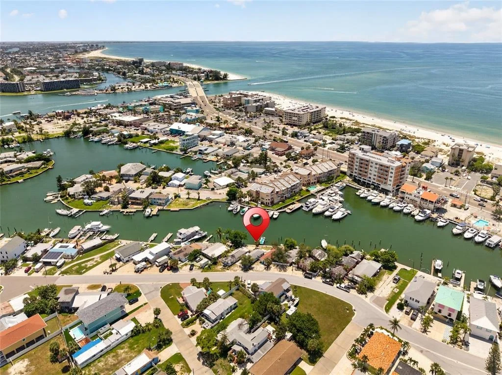 Photo of 331 BOCA CIEGA DRIVE
