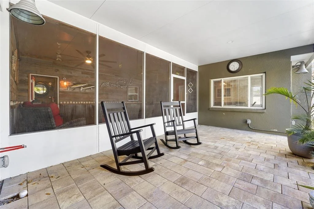 Photo of 3595 FLORAL DRIVE