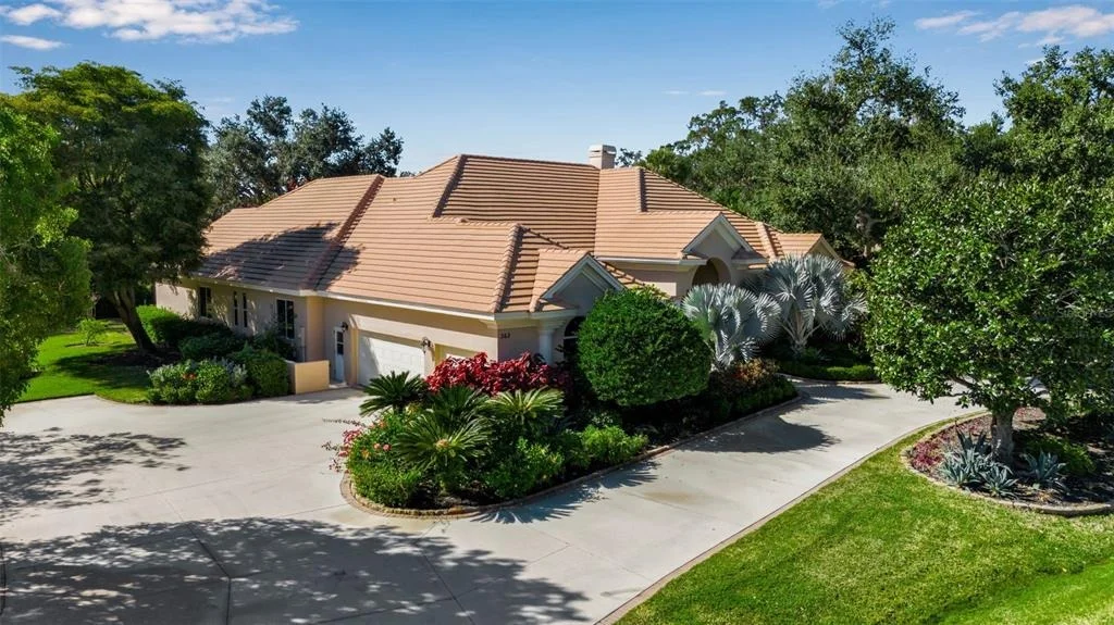 Photo of 362 MACEWEN DRIVE