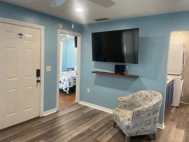 Photo of Unit E at 159 MEDALLION BOULEVARD