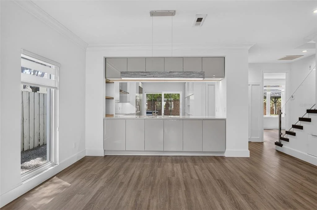 Photo of 720 PANSY AVENUE