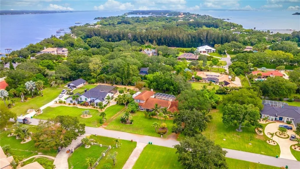 Photo of 150 UTOPIA CIRCLE