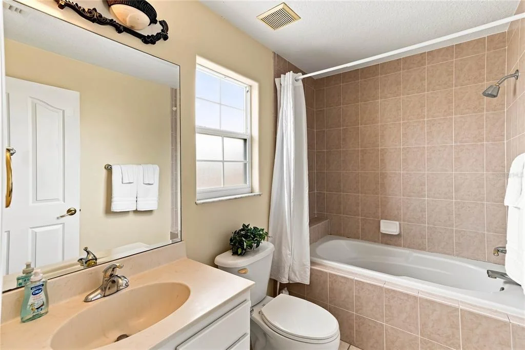 Photo of 426 VISTA LOOP