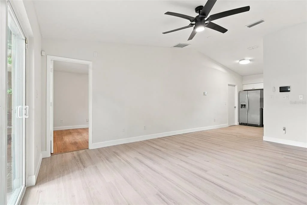 Photo of 723 OAK MANOR CIRCLE