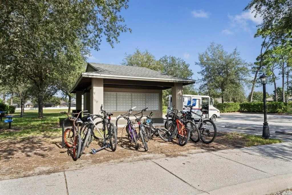 Photo of 571 OLD WINDSOR WAY