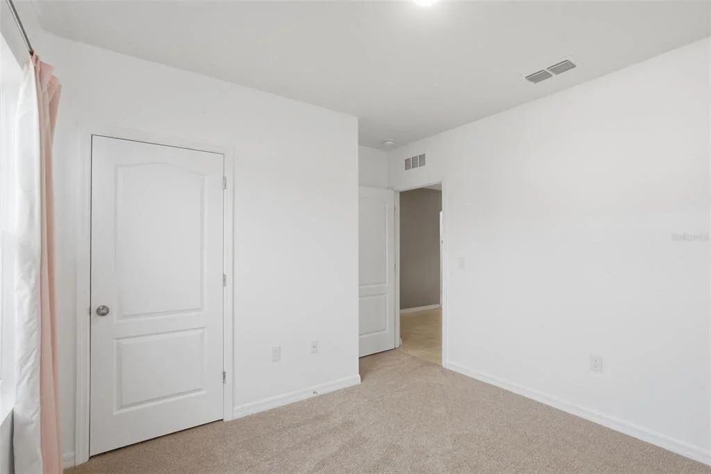 Photo of 883 FORT SMITH BOULEVARD