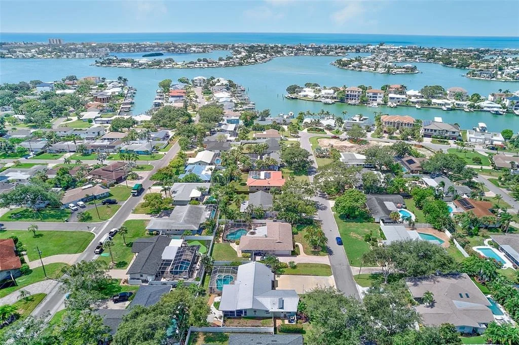 Photo of 809 JACARANDA DRIVE