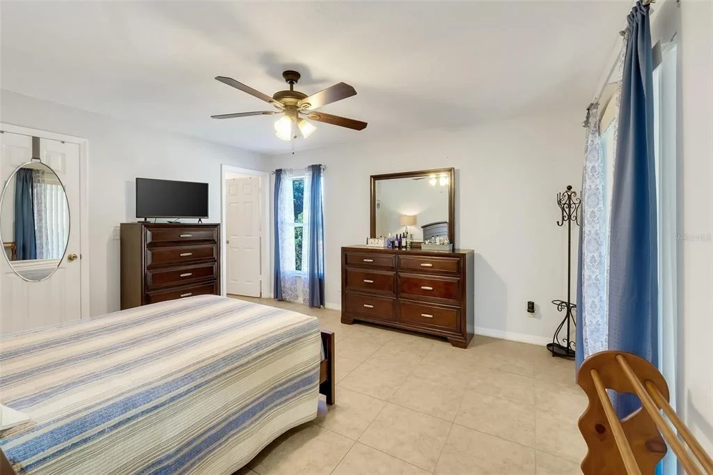 Photo of 420 BLOXAM AVENUE