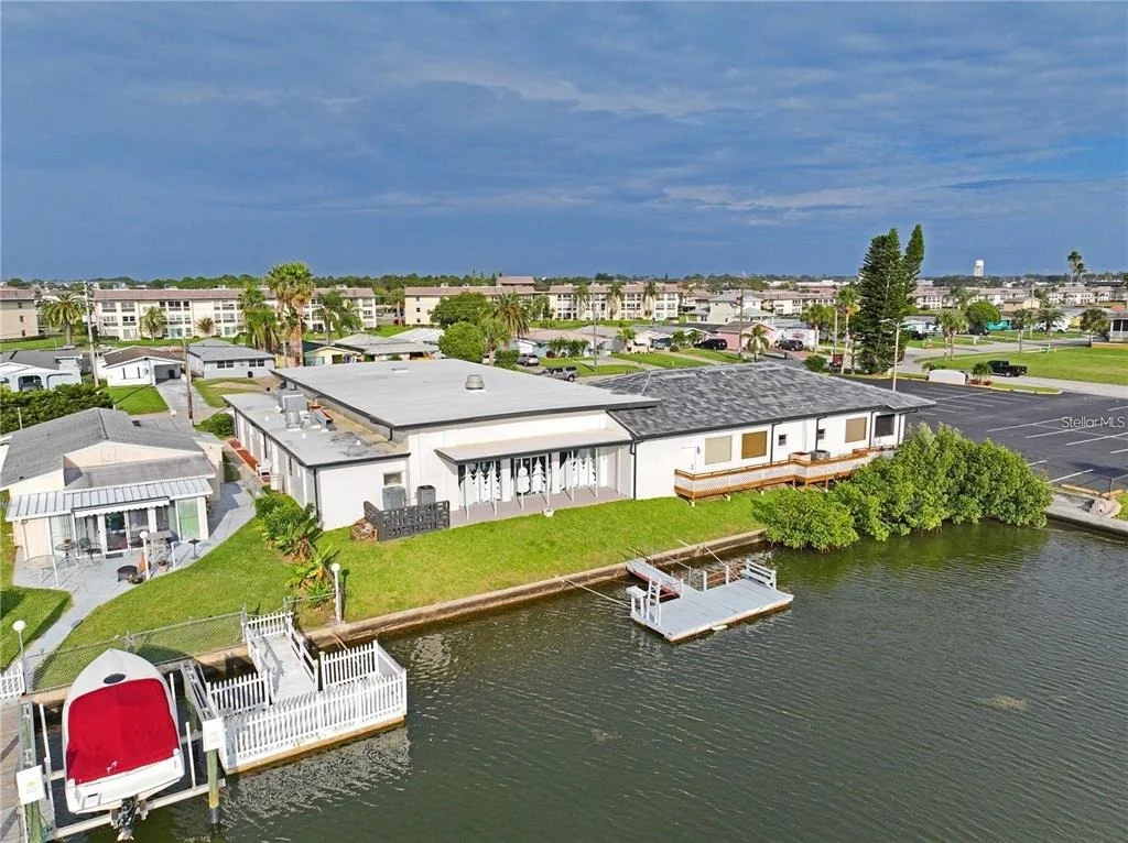 Photo of 4933 SHELL STREAM BOULEVARD