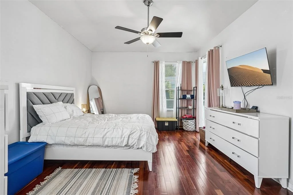 Photo of 1008 ROBINWOOD DRIVE