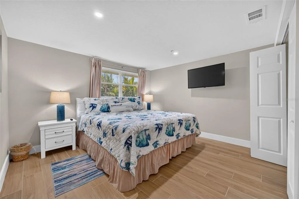 Photo of 401 63RD STREET