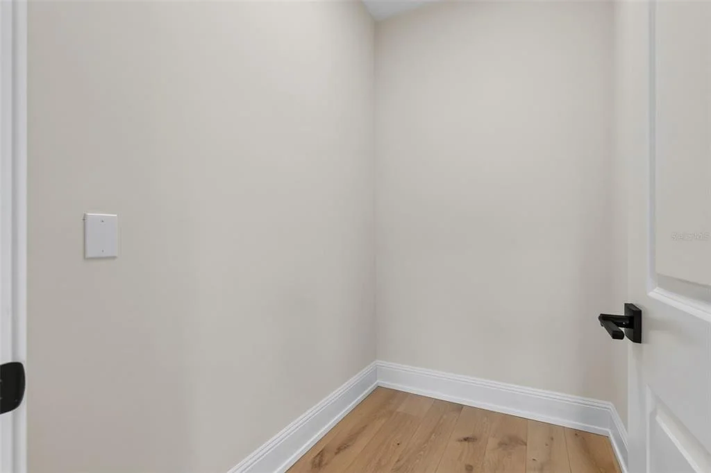 Photo of 656 TROPICAL CIRCLE