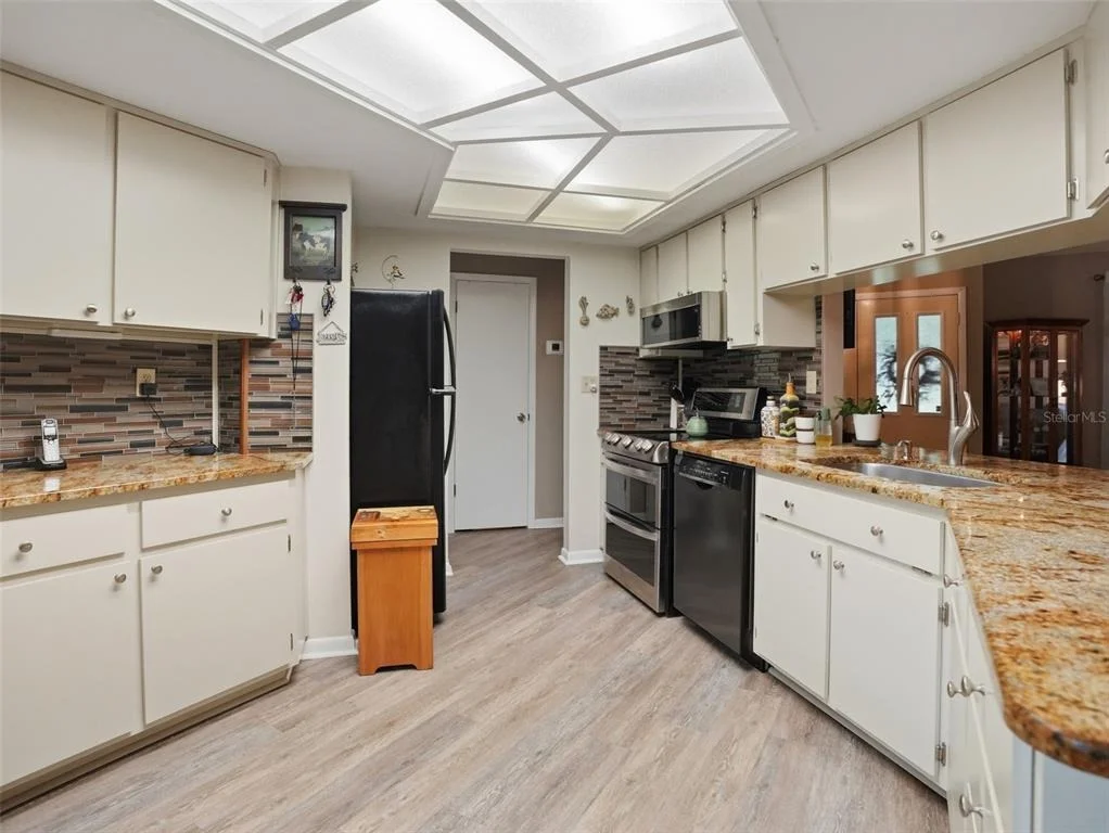 Photo of 24088 EPPLEY DRIVE