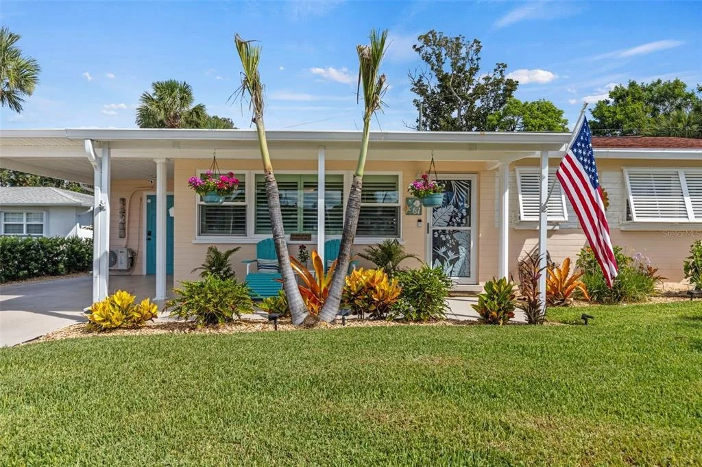 Photo of 67 SEABREEZE DRIVE