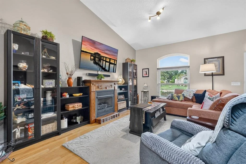 Photo of 84 ETHAN ALLEN DRIVE