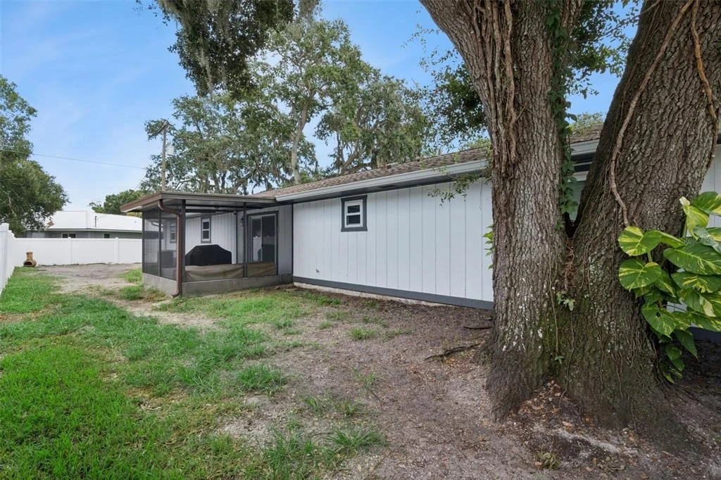 Photo of 1629 ORANGE TREE DRIVE