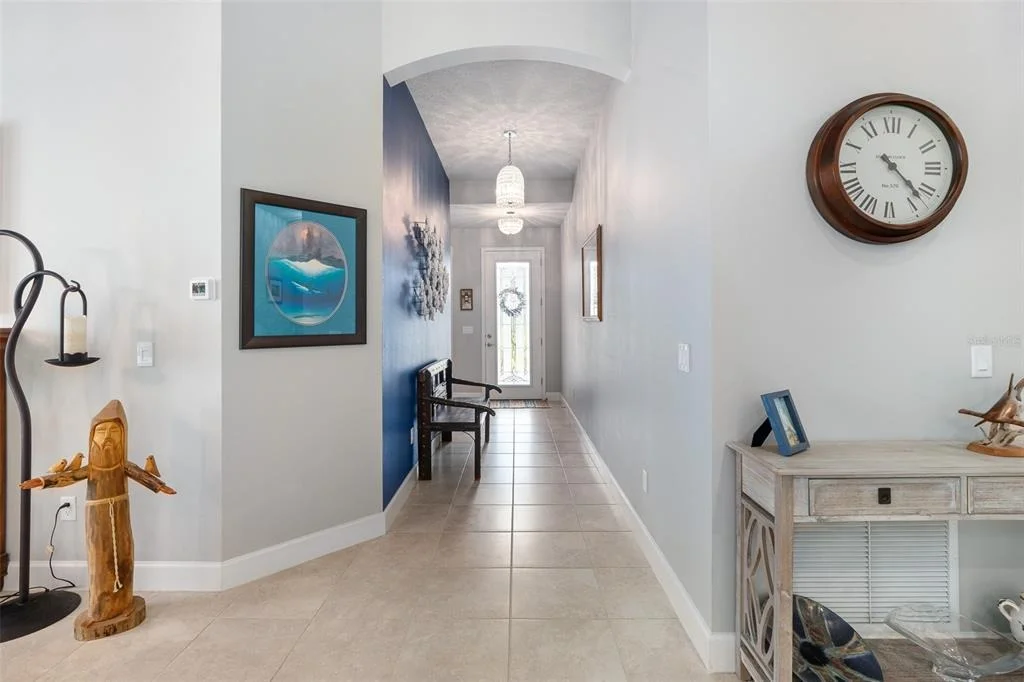Photo of 823 CREEKWOOD DRIVE