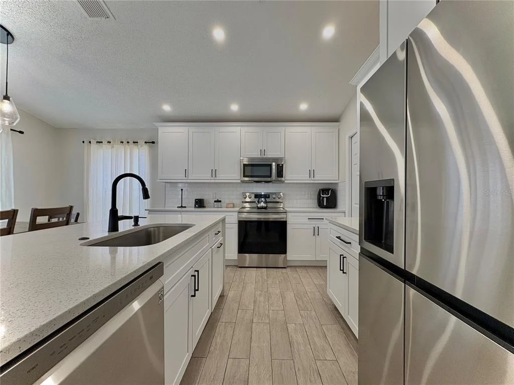 Photo of 154 CASTLEMAIN CIRCLE