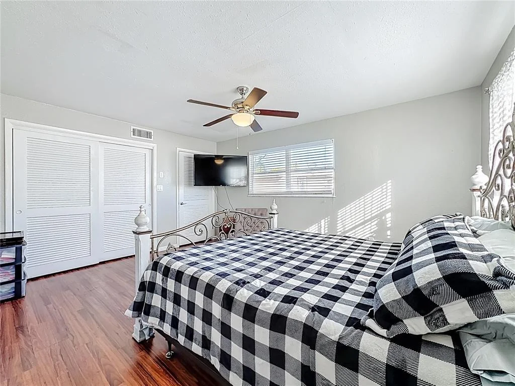 Photo of 1521 BANYAN DR.