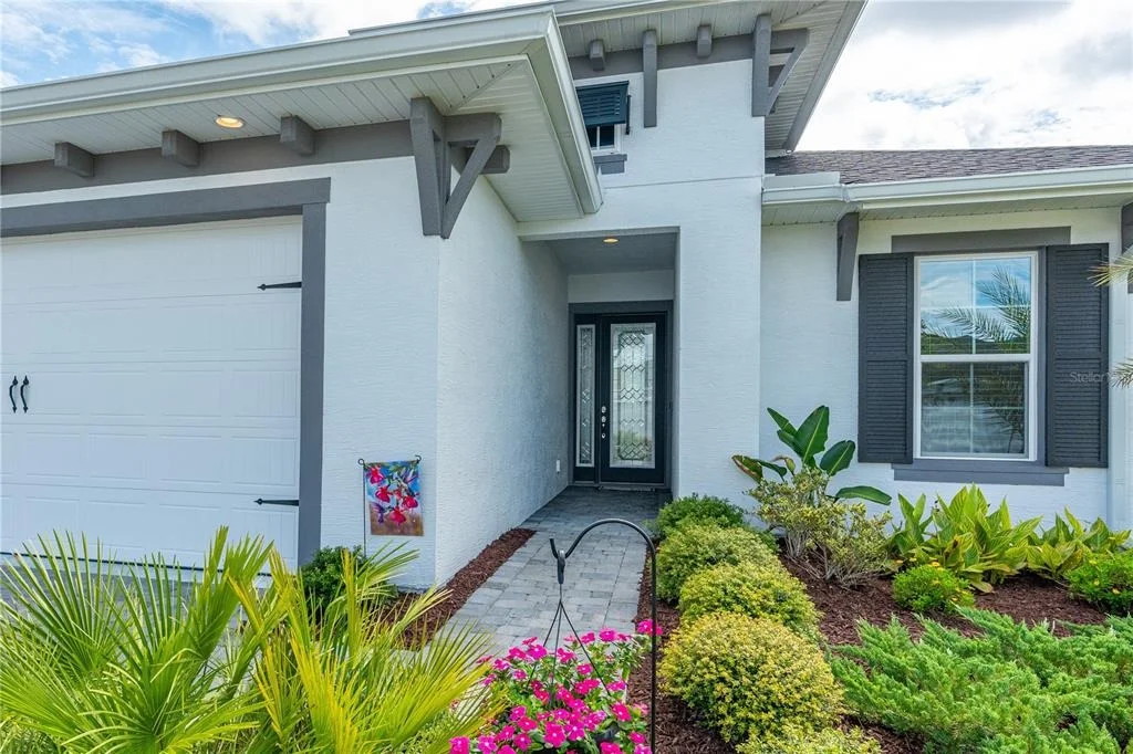 Photo of 268 MOSAIC BOULEVARD