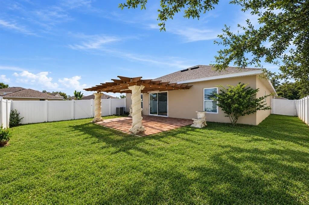 Photo of 3551 SAXONY LANE