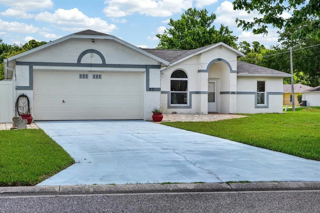 Photo of 20 LAKE MEADOW WAY