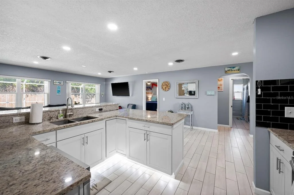 Photo of 874 ACADIA ROAD