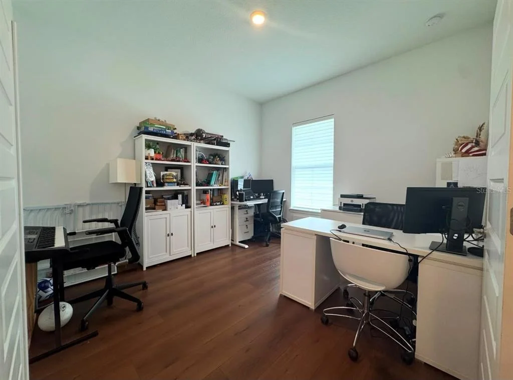 Photo of 14931 LEBEAU LOOP