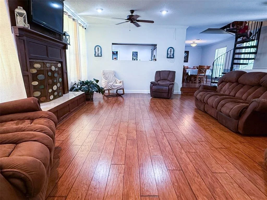 Photo of 15809 NE 15TH PLACE