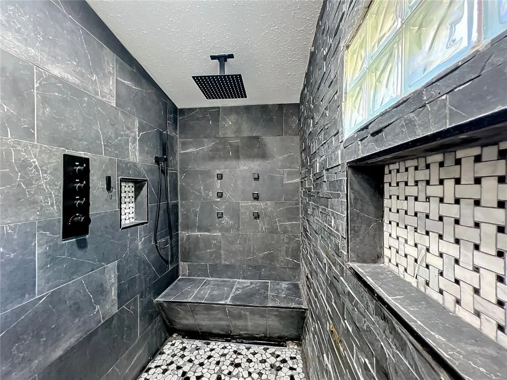 Photo of 13426 PALM DRIVE