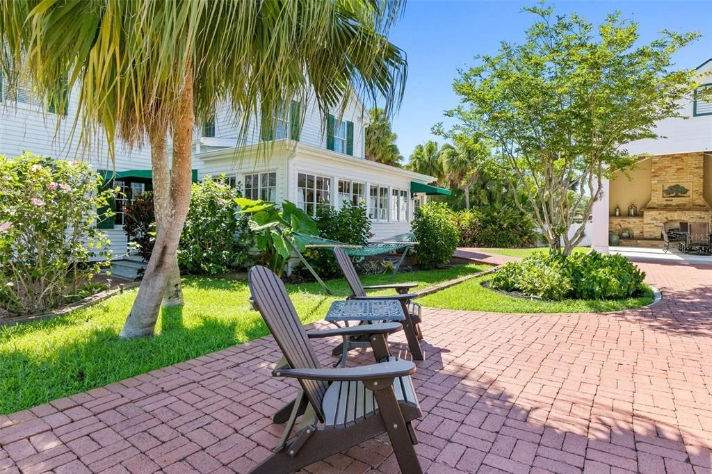 Photo of 253 JOHN ANDERSON DRIVE