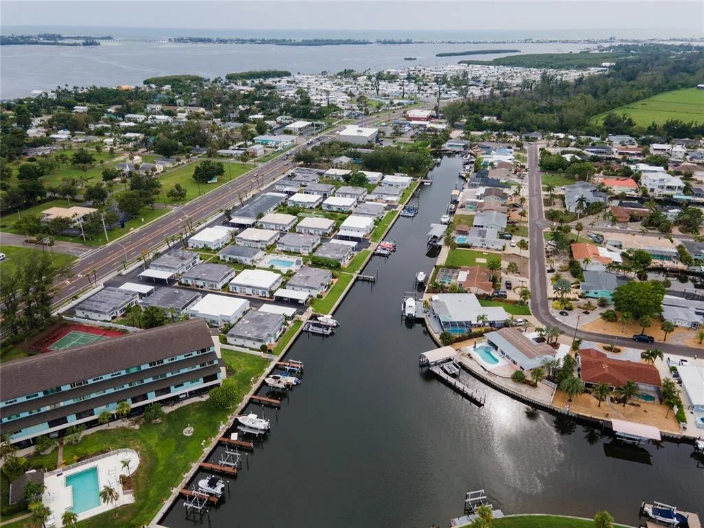 Photo of 4223 ROYAL PALM DRIVE