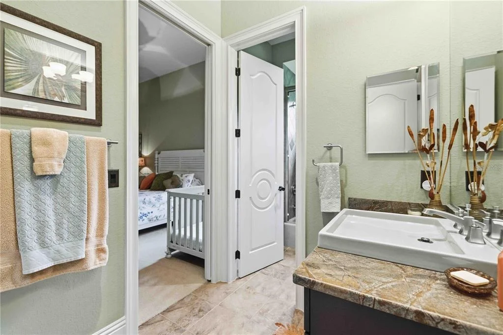 Photo of 16220 TERNGLADE DRIVE