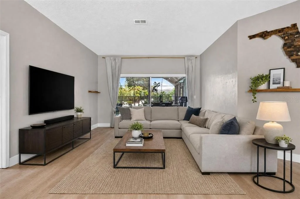 Photo of 16 CHERRYTREE COURT