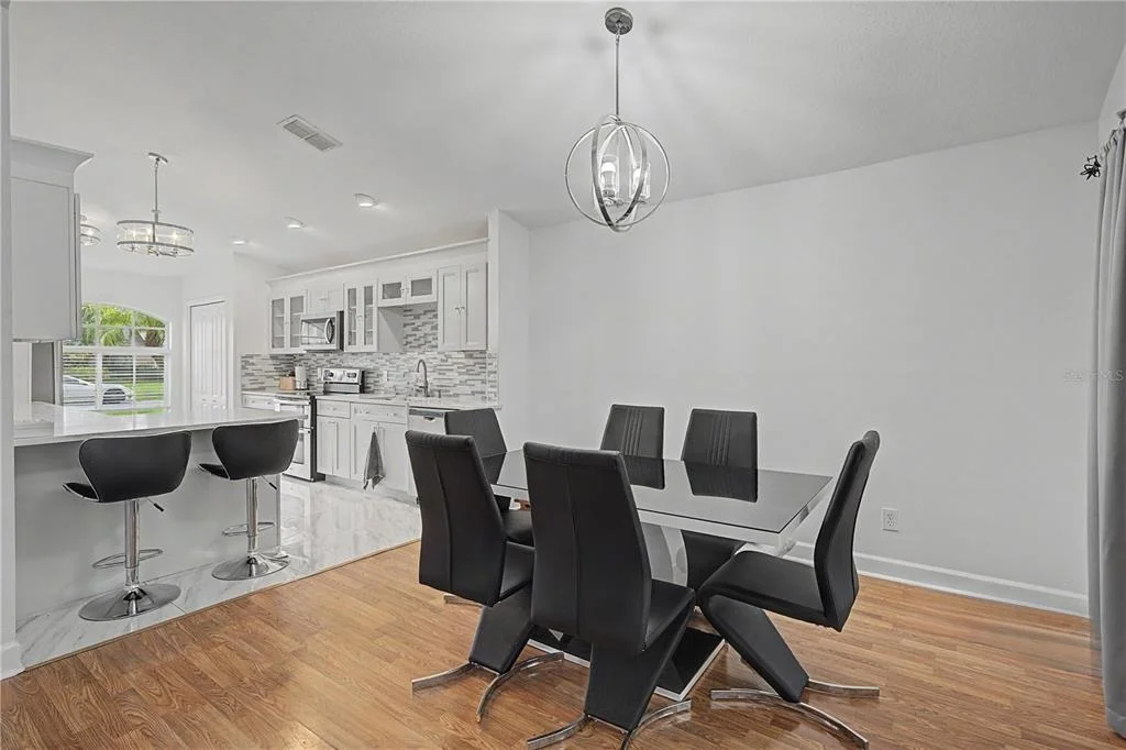 Photo of 212 ARBOR WOODS CIRCLE