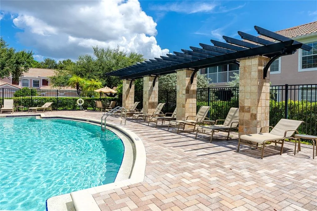Photo of 894 LANTERN WAY