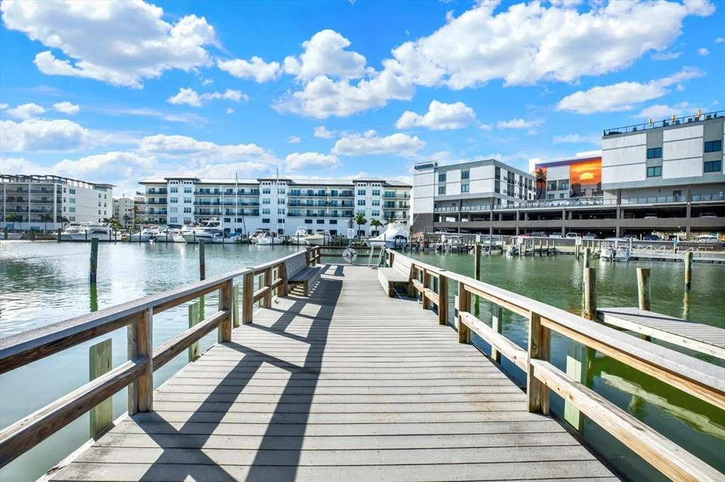 Photo of Unit E at 169 MEDALLION BOULEVARD
