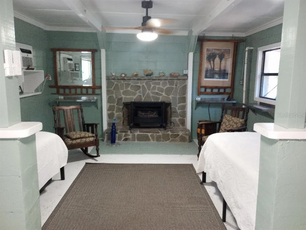 Photo of 348 NW NULL ROAD