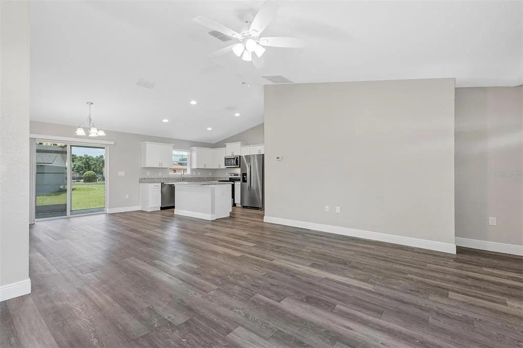 Photo of 17 CEDAR TREE RUN