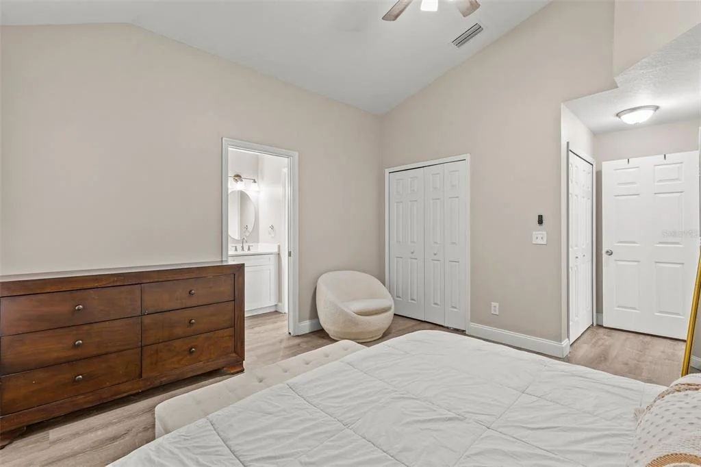 Photo of 10611 LAKESIDE VISTA DRIVE