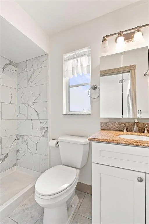 Photo of 2336 MALCOLM DRIVE