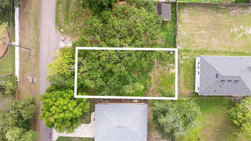 Photo of 3233 LAUREL AVENUE
