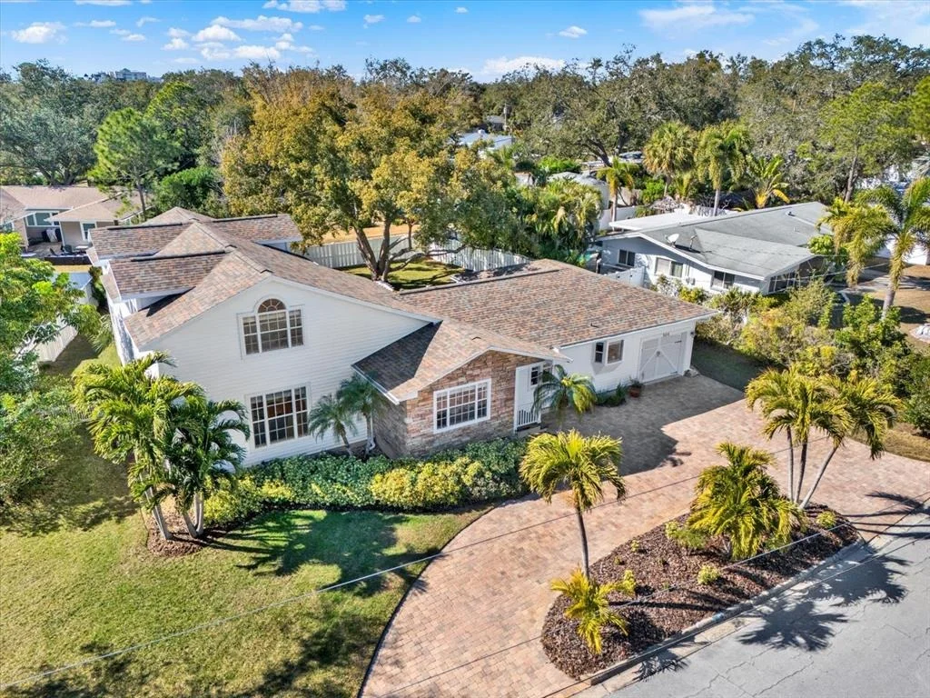 Photo of 504 FAIRVIEW ROAD